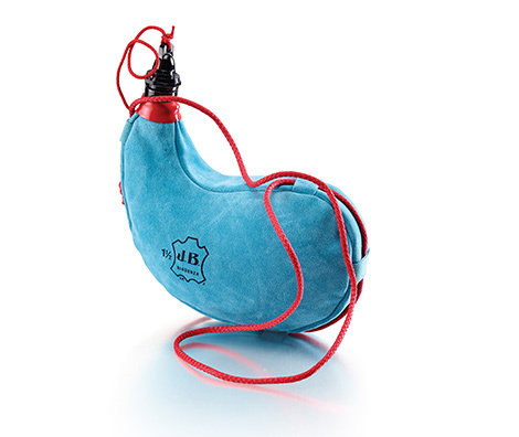 JB BOTA VINO CURVA AZUL 1.5 lt